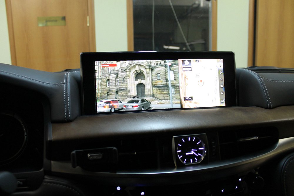 Установка цифрового тв тюнера в Lexus LX 570