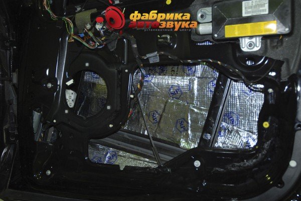 Шумоизоляция двери STP BMW X5