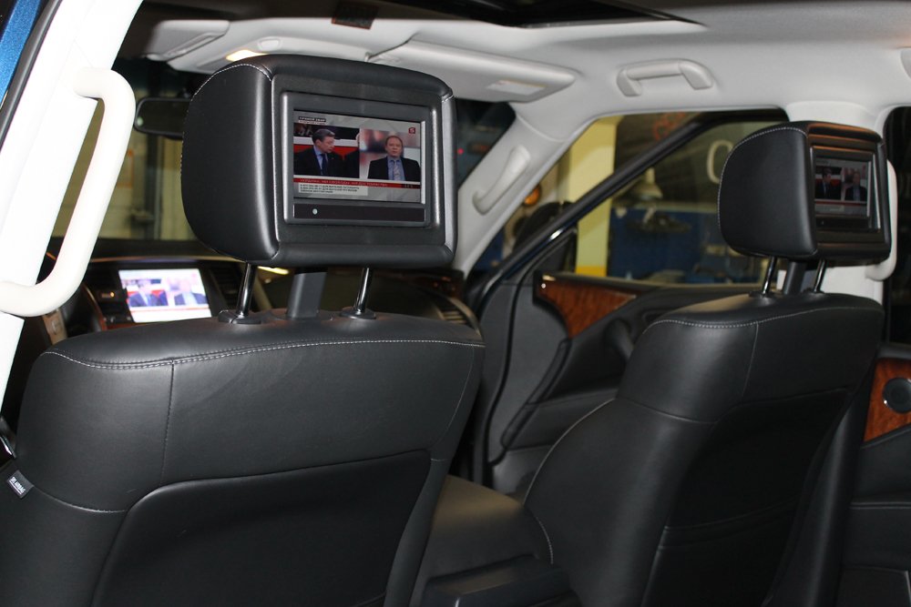 Установка цифрового тв DVB-T2 на подголовники в Infiniti QX80