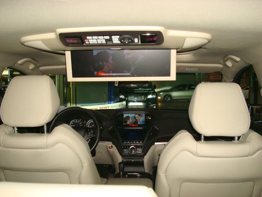 Установка цифрового тв тюнера в Acura MDX