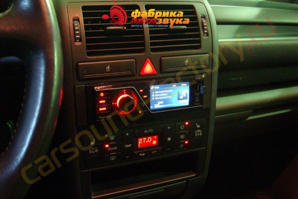 установка автомагнитолы pioneer DVH-730AV Pioneer DVH-730AV Audi A2