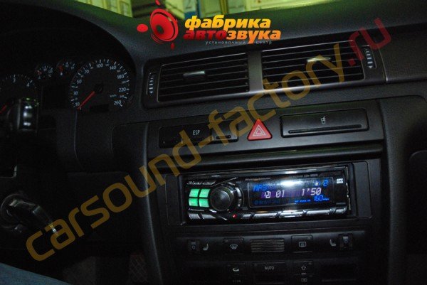 Установка магнитолы Alpine CDA-9851R Audi A6