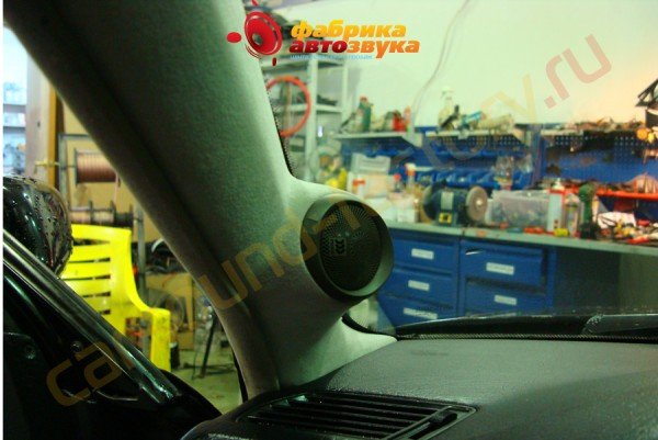 подиум под пищалку Morel Elate 902 Audi 100