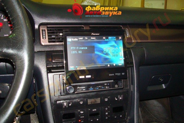 установка автомагнитолы Pioneer AVH-P5400DVD Pioneer AVH-P5400DVD Audi A6