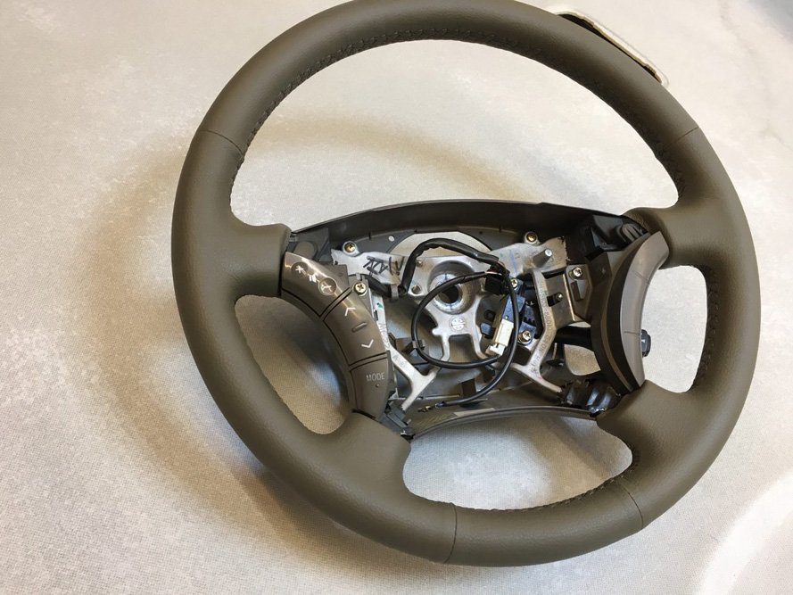Перетяжка руля автомобиля Toyota