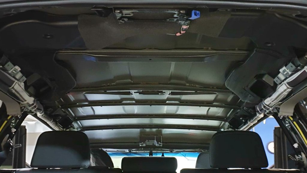 Голый потолок автомобиля Toyota Land Cruiser Prado 150 Голый потолок автомобиля Toyota Land Cruiser Prado 150