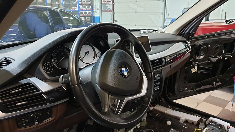 Полная шумоизоляция автомобиля BMW X5 F15 (БМВ Х5) | Обзор работы | Цена и сроки